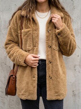 Oversized Plush Teddy Faux Shearling Shacket / Fleece Shirt Jacket - Camel Tan